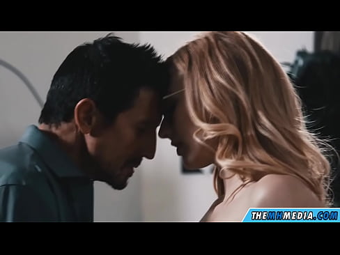 ❤️ Romantiškas seksas su išdykusia blondine ❌ Anal video prie mūsų
