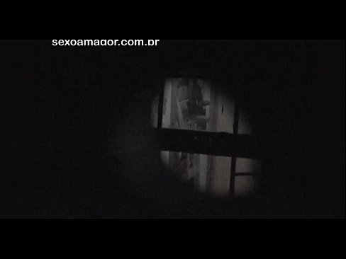❤️ Blondinę slapta filmuoja už tuščiavidurių plytų pasislėpęs kaimyno vojeristas ❌ Anal video prie mūsų